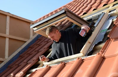 Pose de fenêtres de toit Velux à Cléden-Poher